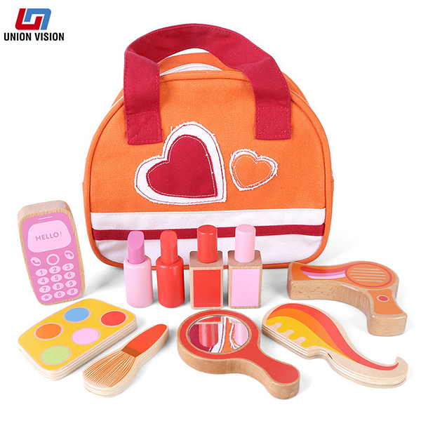 Cosmetic bag wooden toy