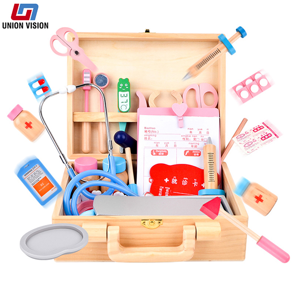 Medical box wooden toy