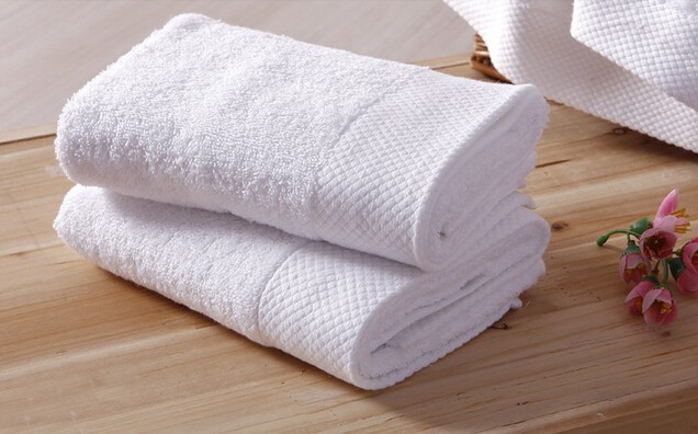 Luxury Hotel Towel, 100 Percent Cotton 120g, White