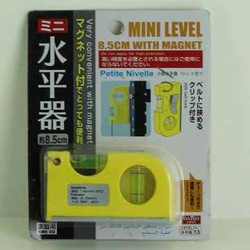 Mini Level with magnet