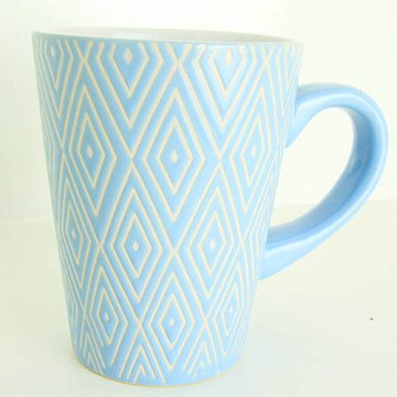 10.1 oz Ceramic Mug with Lozenge Design