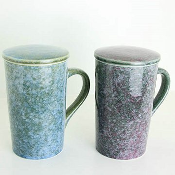 18.9oz Ceramic Mug with Lid